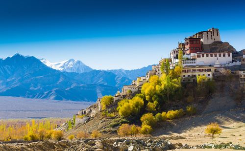  Leh